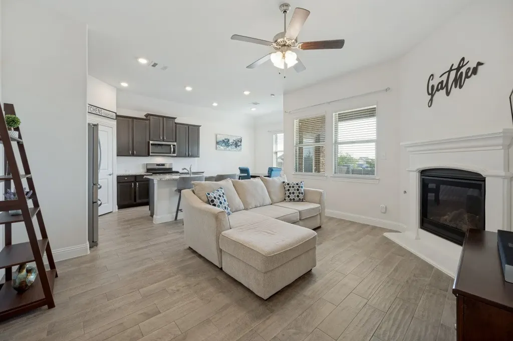 3020 Aransas Avenue Aubrey TX 76227
