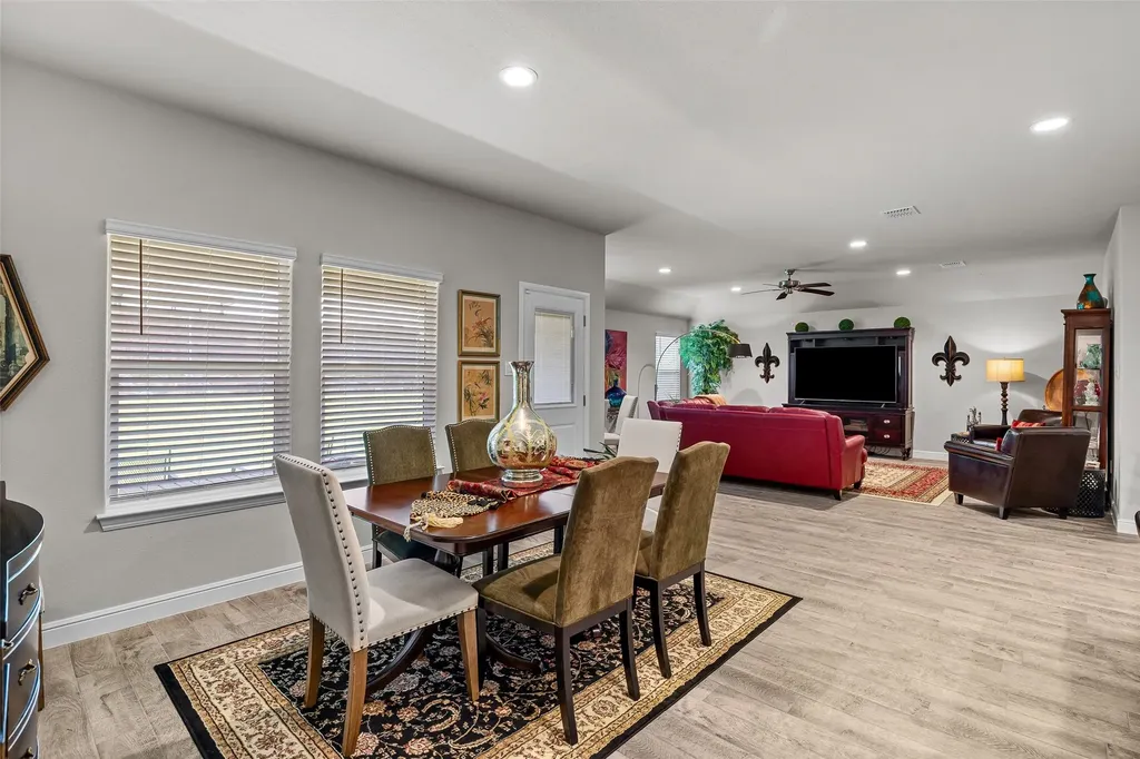 1119 Keystone Drive Granbury TX 76048