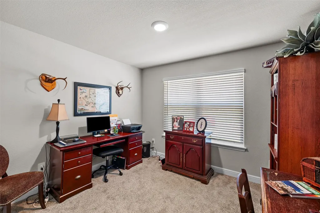 1119 Keystone Drive Granbury TX 76048