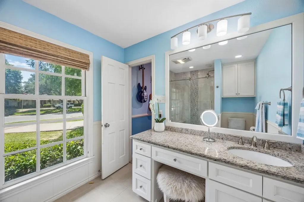 7241 Cliffbrook Drive Dallas TX 75254