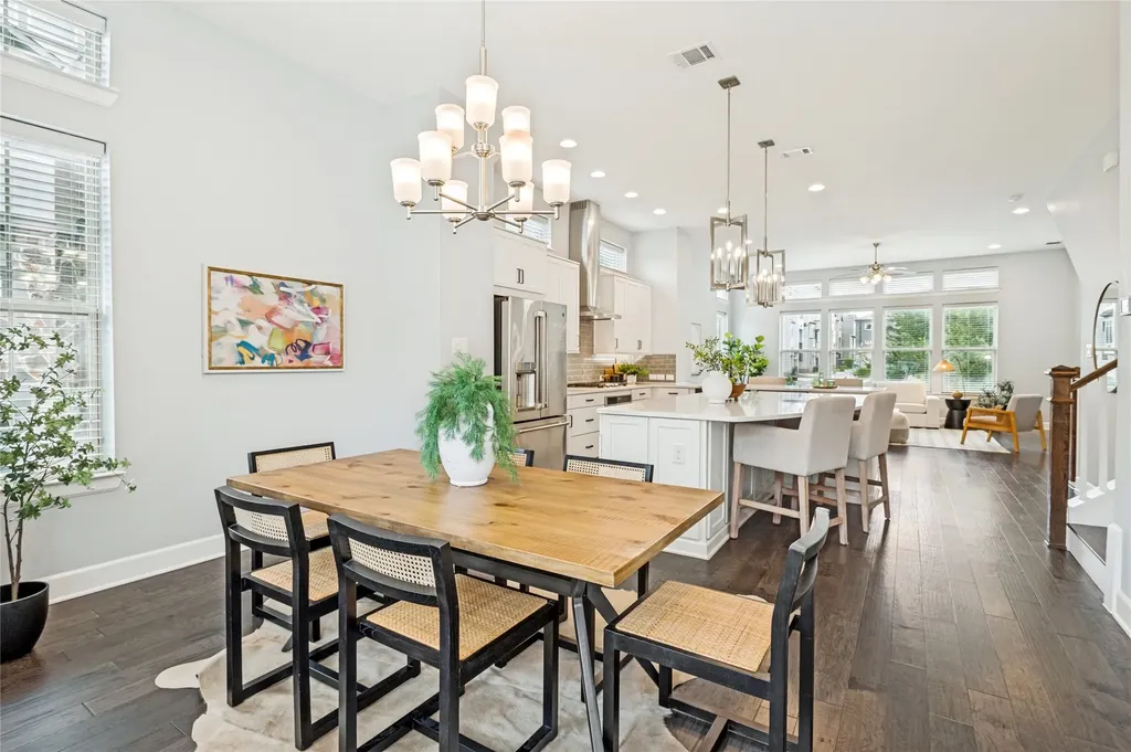 710 High Garden Place Dallas TX 75208