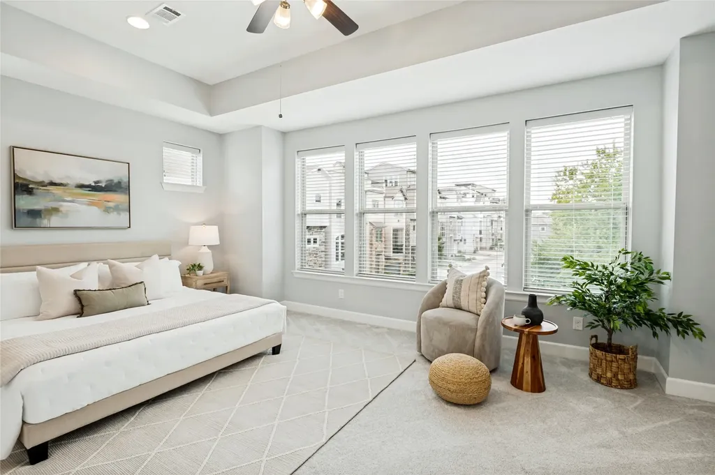710 High Garden Place Dallas TX 75208