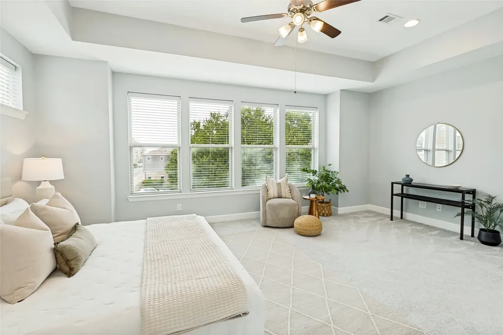 710 High Garden Place Dallas TX 75208