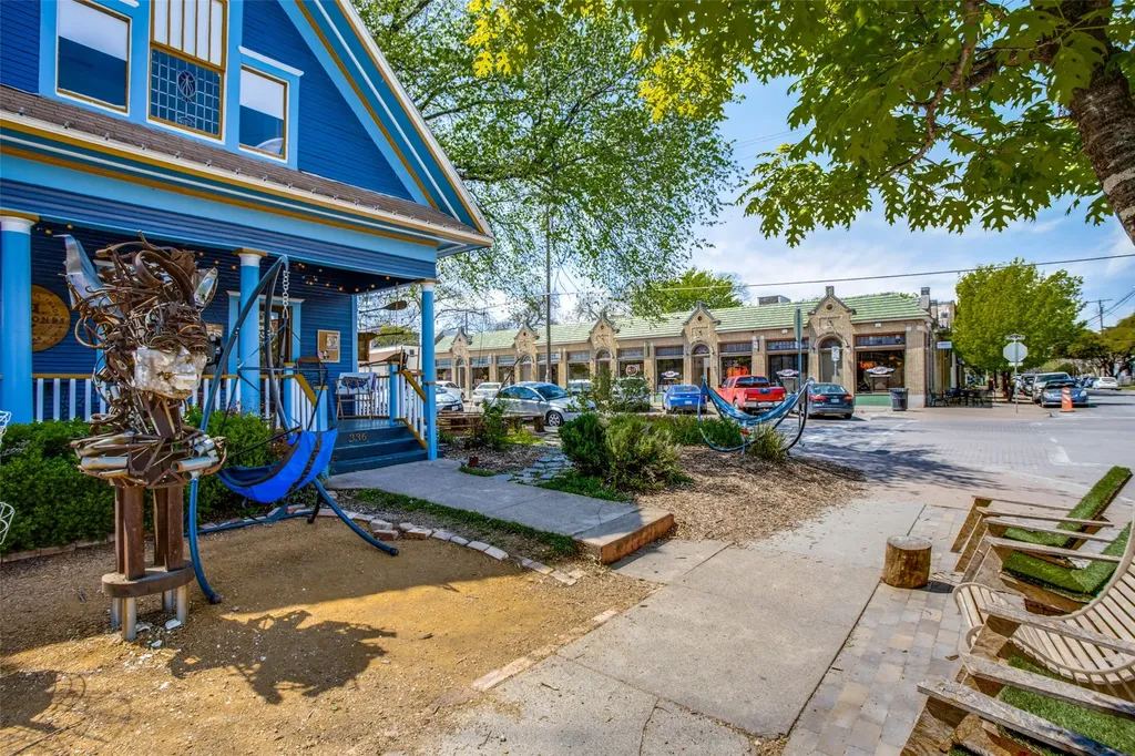 710 High Garden Place Dallas TX 75208