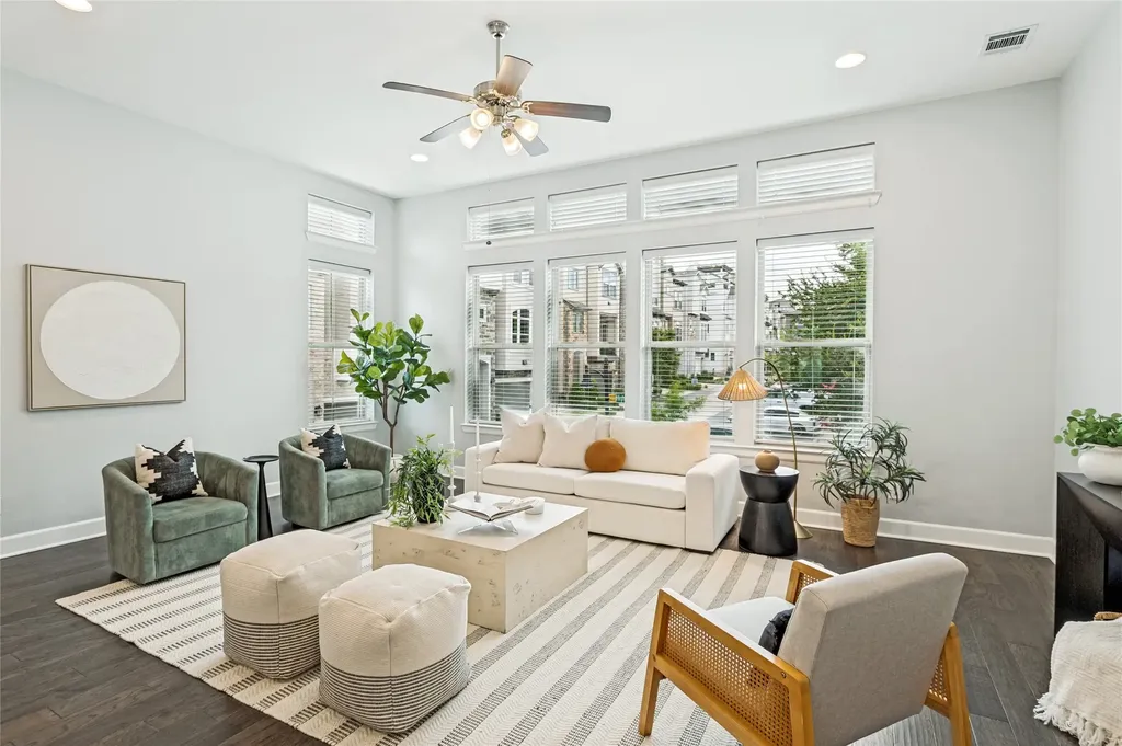 710 High Garden Place Dallas TX 75208