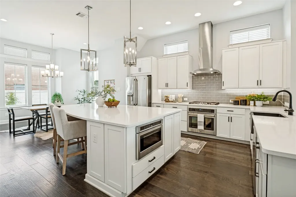 710 High Garden Place Dallas TX 75208
