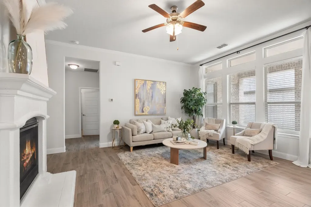 932 Parkside Drive Argyle TX 76226