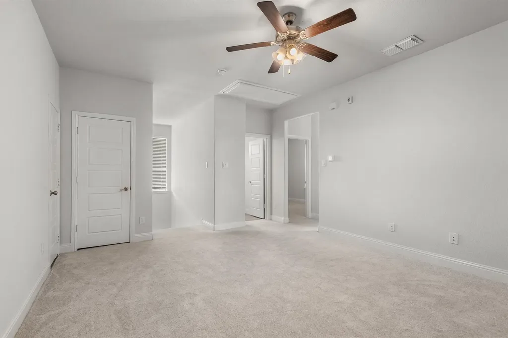 932 Parkside Drive Argyle TX 76226