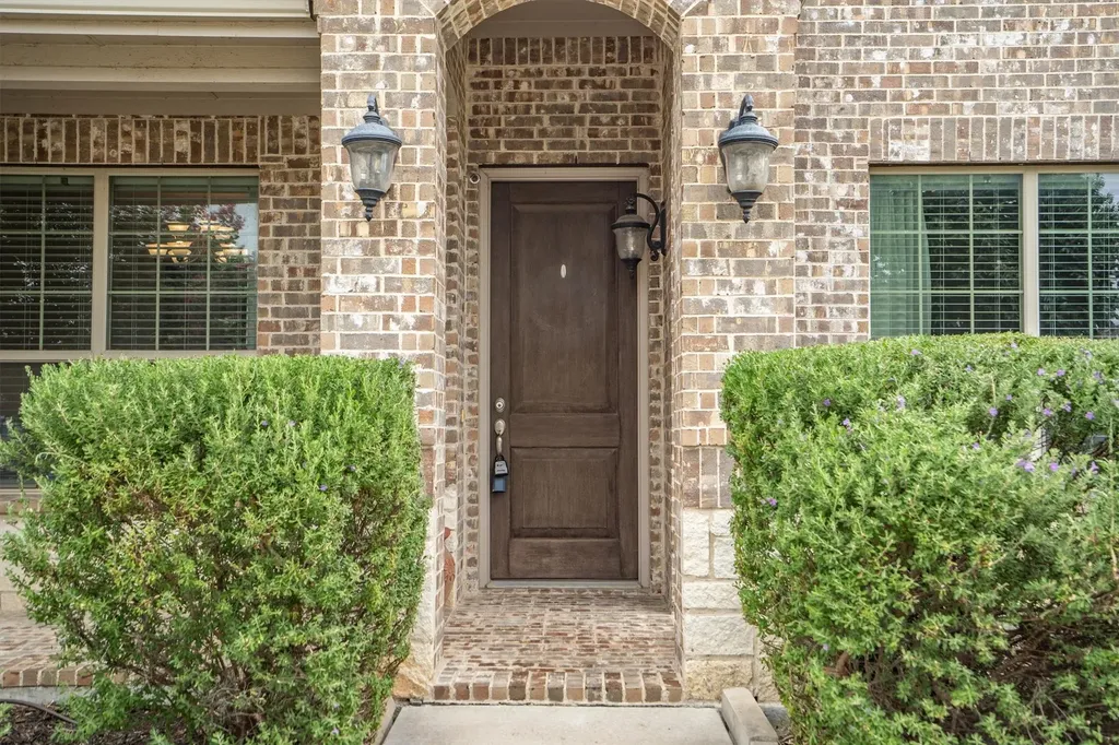 932 Parkside Drive Argyle TX 76226