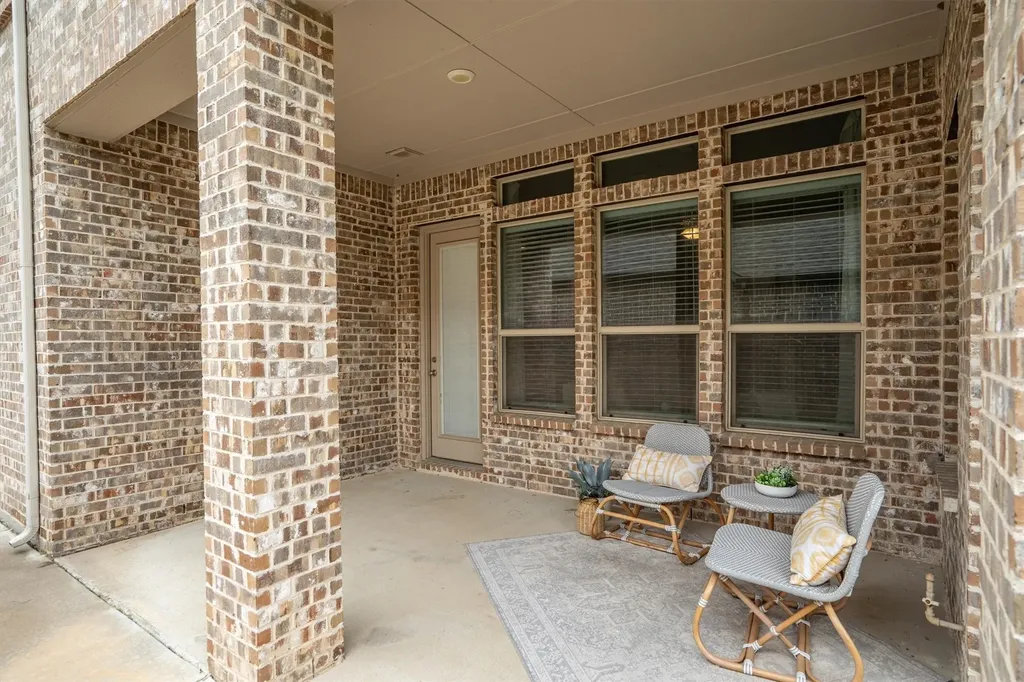 932 Parkside Drive Argyle TX 76226
