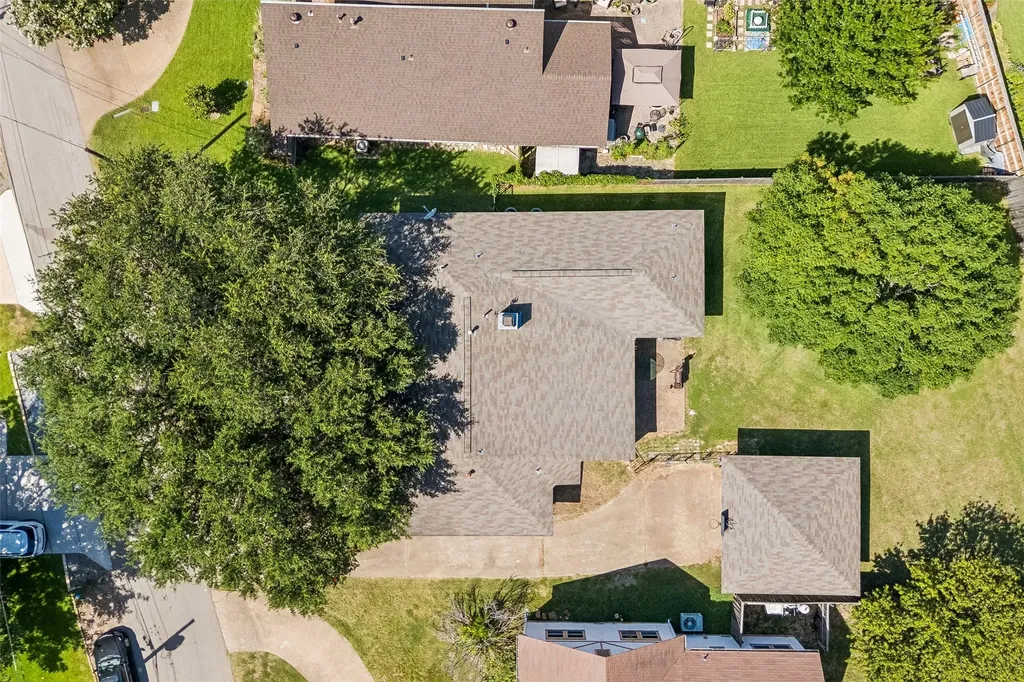 8011 Eagle Trail Dallas TX 75238