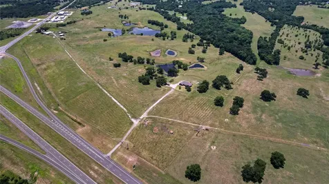 3188 Us 82 Bells TX 75414