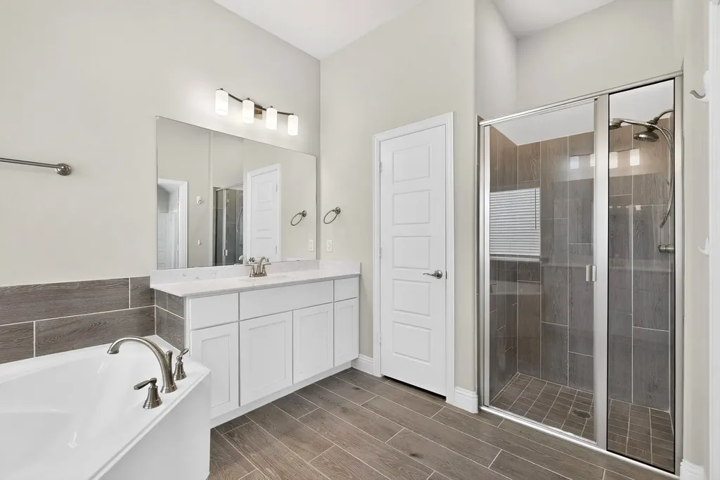 690 Serenity Lane Red Oak TX 75154