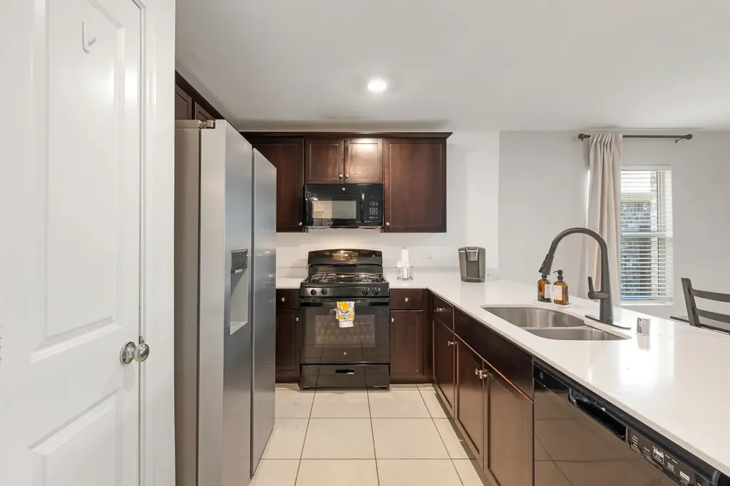 709 Odlozil Lane Ennis TX 75119