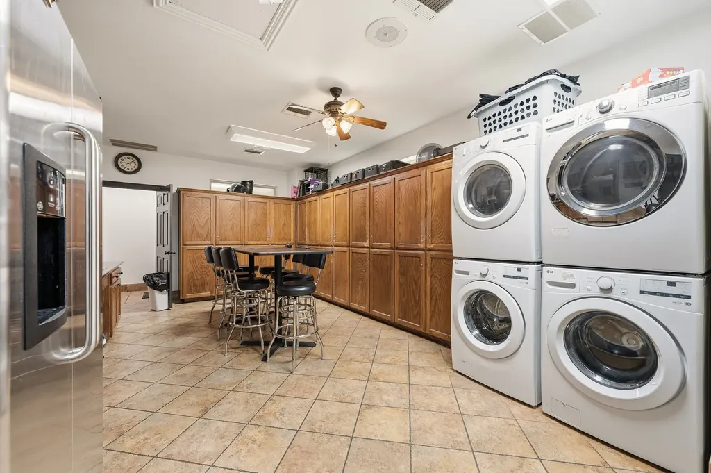 8624 Davis North Richland Hills TX 76182