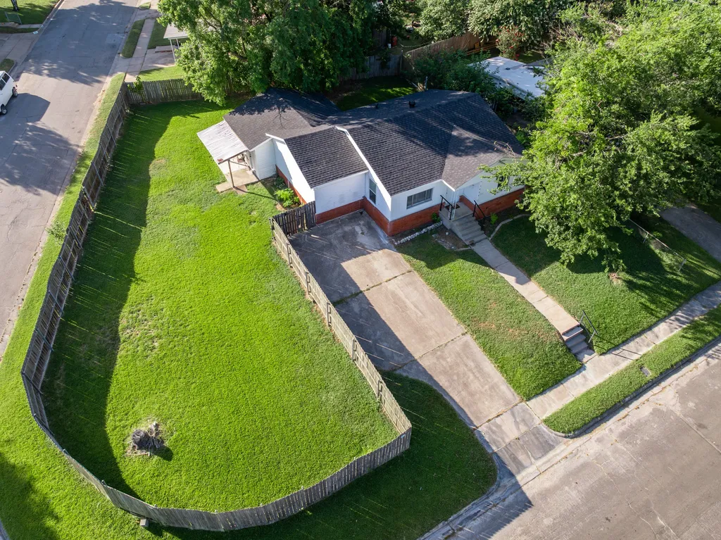 3804 Belmont Drive Waco TX 76711