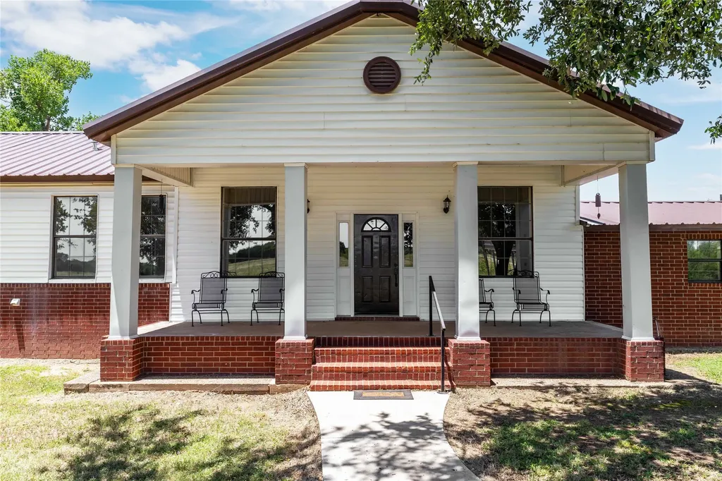 3001 County Road 404 Early TX 76802