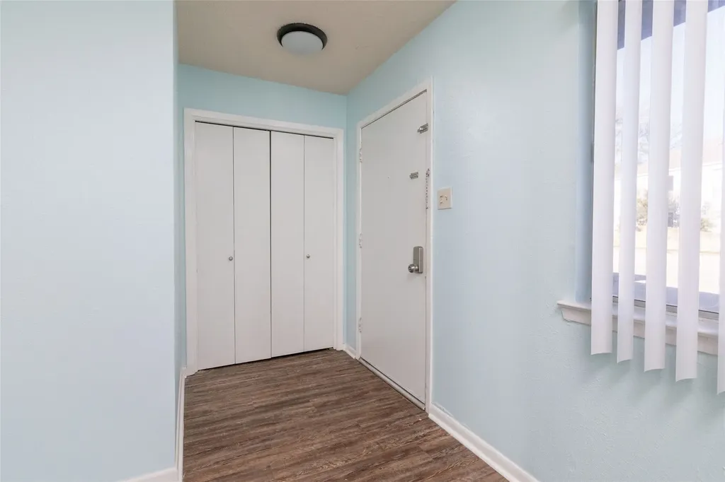 104 Harbor Drive Runaway Bay TX 76426