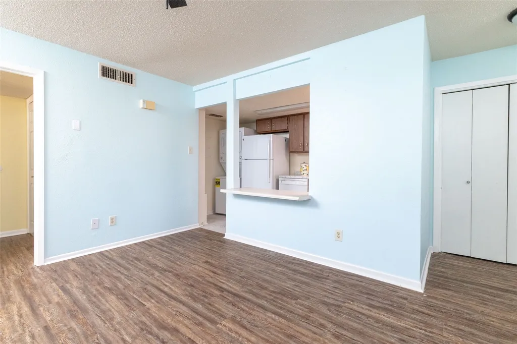 104 Harbor Drive Runaway Bay TX 76426
