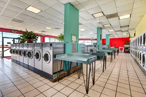 6648 Lemmon Avenue Dallas TX 75209