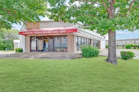 6648 Lemmon Avenue Dallas TX 75209