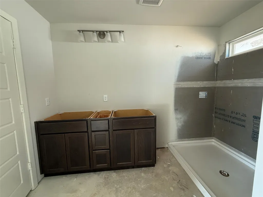 305 N Fork Ranch Road Waco TX 76705