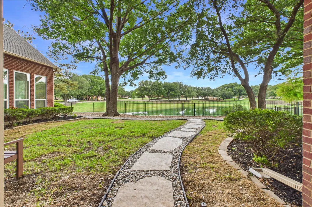 7005 Wellington Point Road Mckinney TX 75072