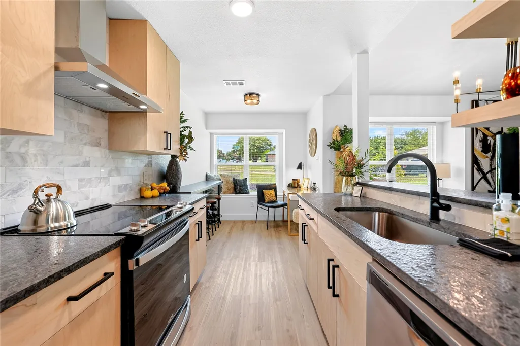 2518 Highdale Drive Garland TX 75041