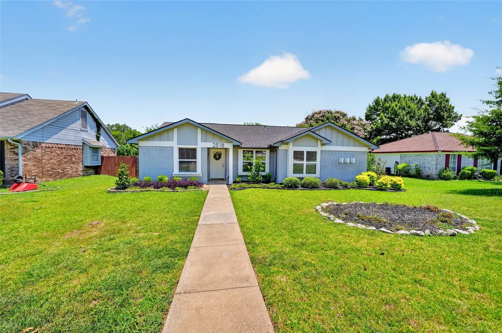 2518 Highdale Drive Garland TX 75041