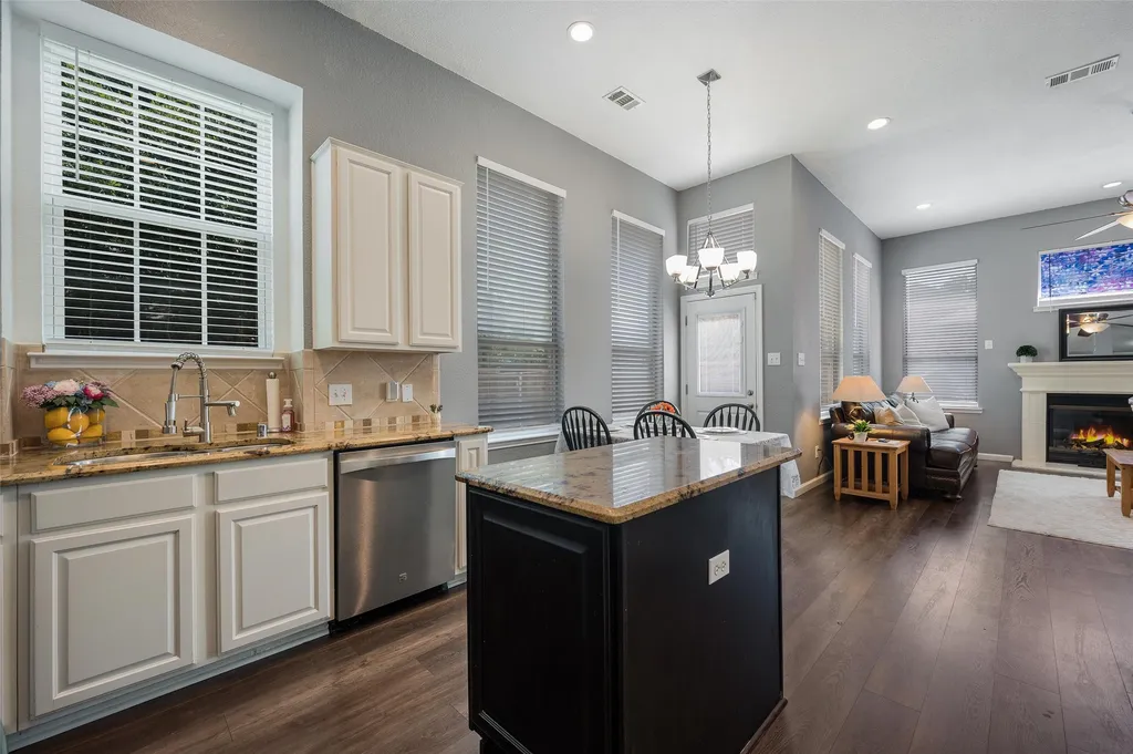 2616 Black Canyon Drive Mckinney TX 75072