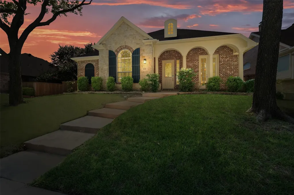 2616 Black Canyon Drive Mckinney TX 75072
