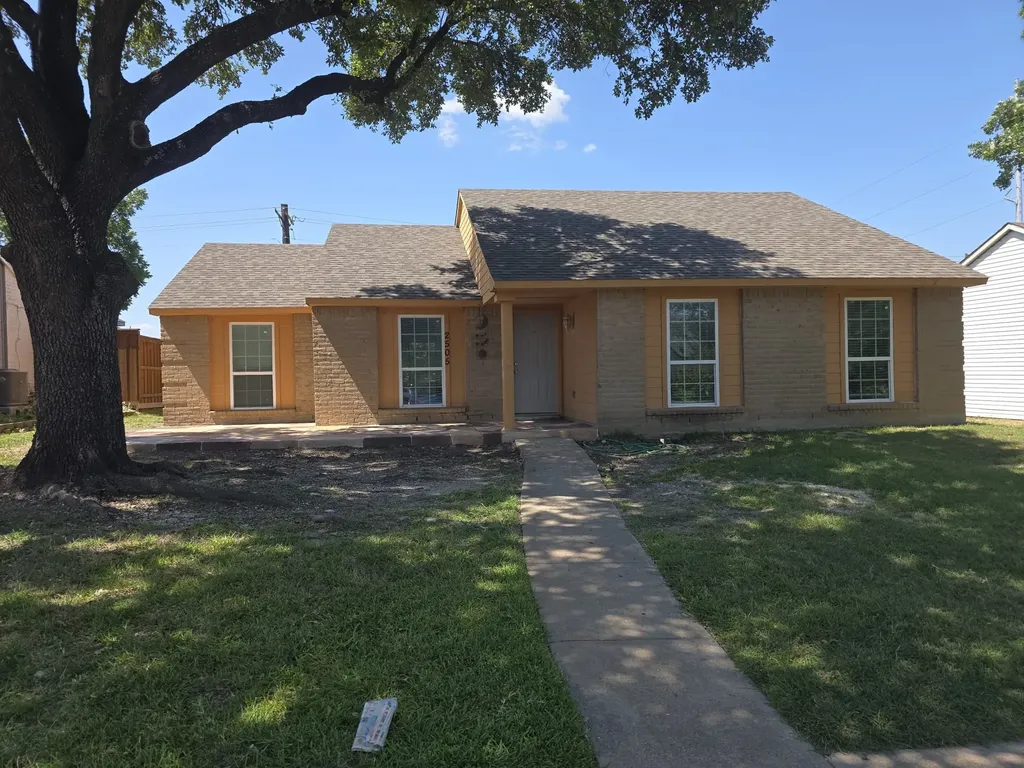 2505 Western Drive Garland TX 75042