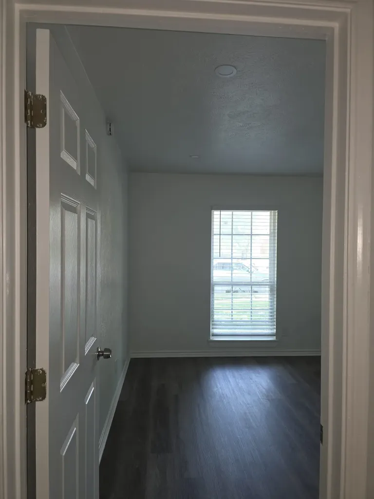 2505 Western Drive Garland TX 75042