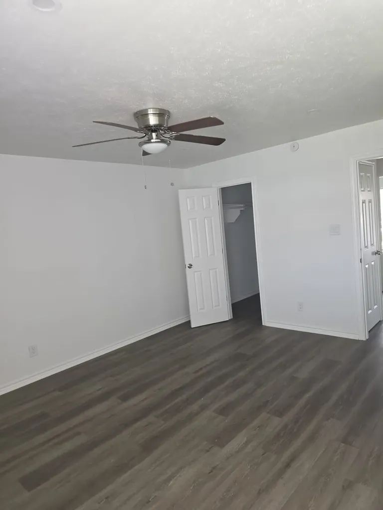 2505 Western Drive Garland TX 75042