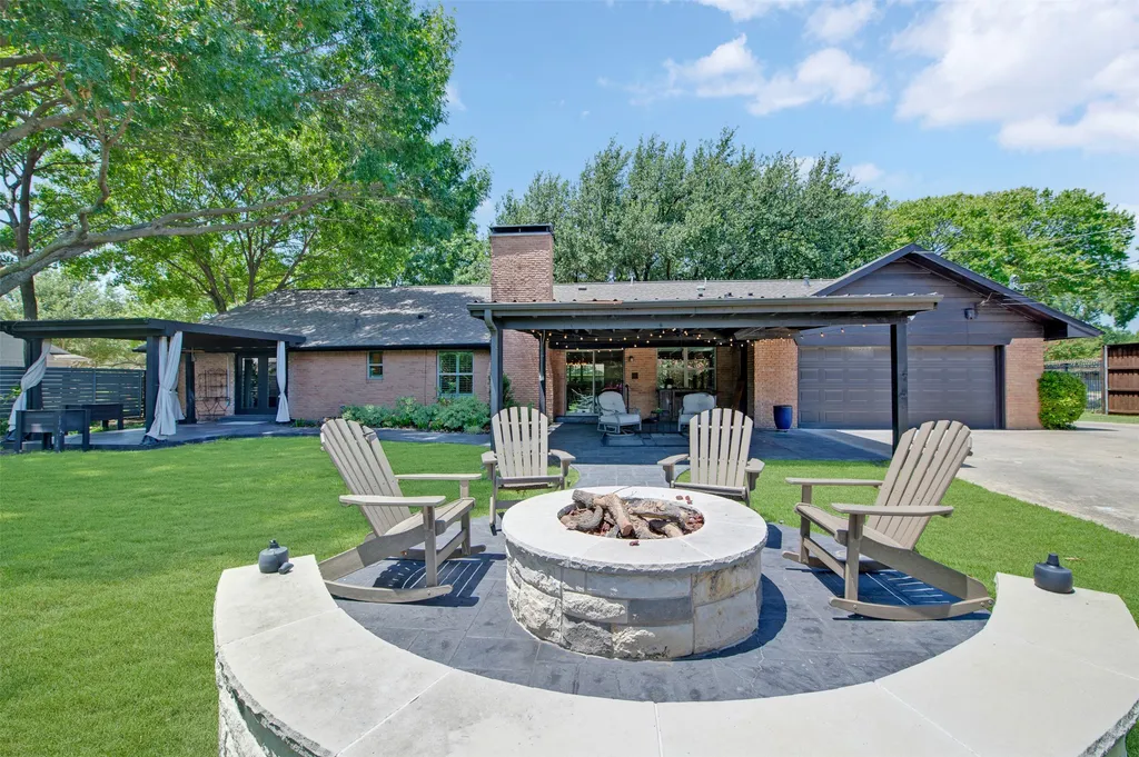 13834 Tanglewood Drive Farmers Branch TX 75234