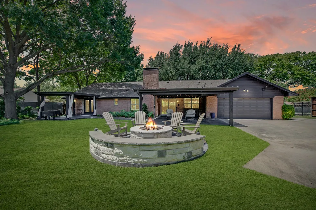 13834 Tanglewood Drive Farmers Branch TX 75234