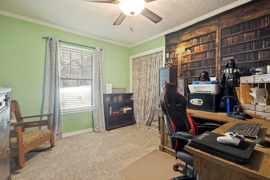 906 Clearview Street Krum TX 76249