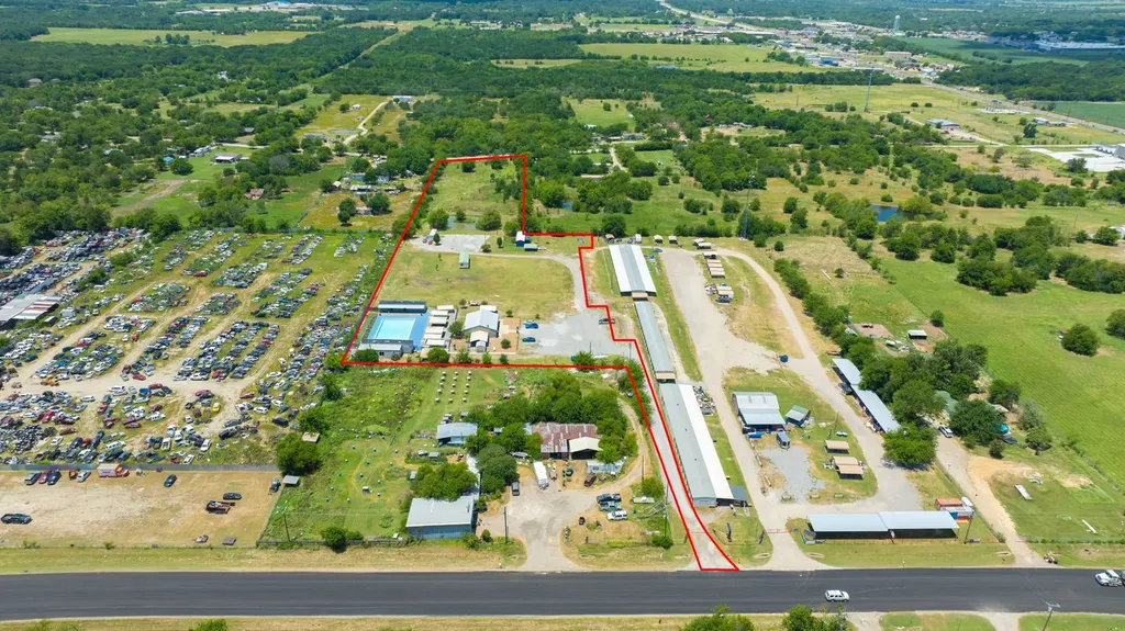 8806 Farm To Market 751 Quinlan TX 75474