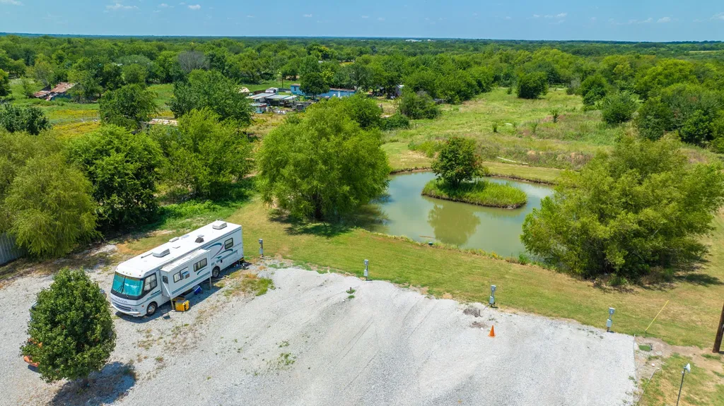 8806 Farm To Market 751 Quinlan TX 75474