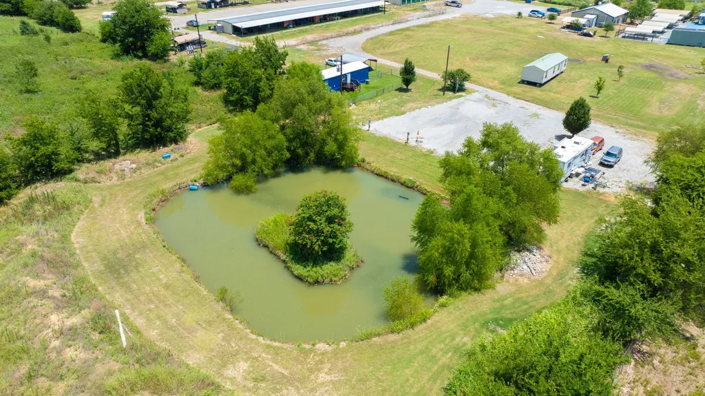 8806 Farm To Market 751 Quinlan TX 75474