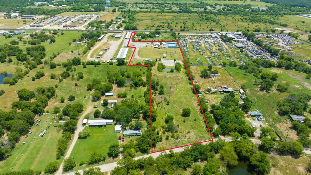8806 Farm To Market 751 Quinlan TX 75474
