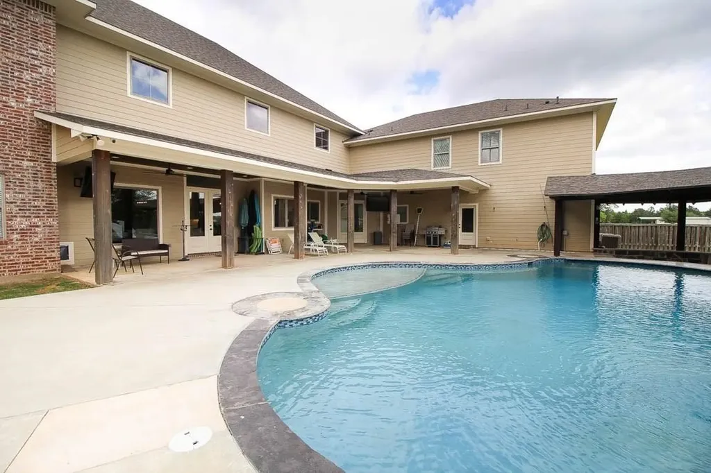 162 Whitetail Drive Stonewall LA 71078