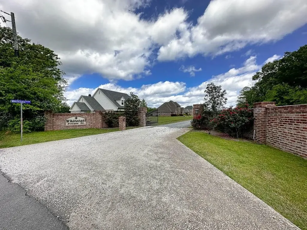 162 Whitetail Drive Stonewall LA 71078