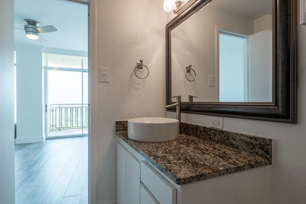 6211 W Northwest Highway Dallas TX 75225