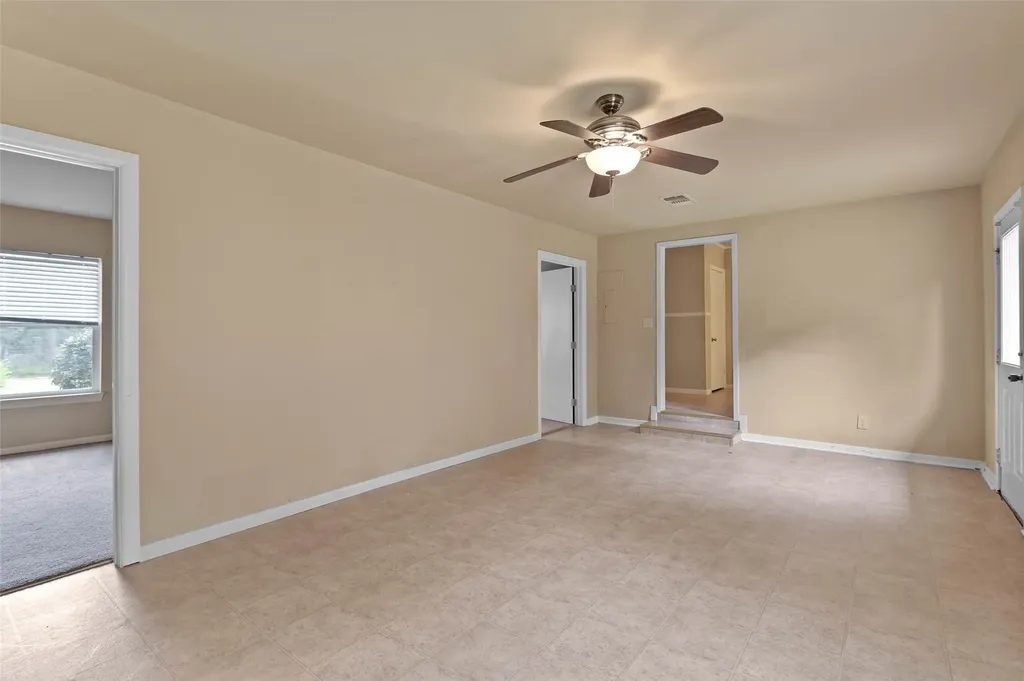 1604 Laurelwood Drive Denton TX 76209