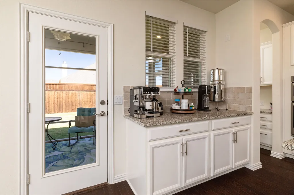 2504 Wallingford Drive Mansfield TX 76084