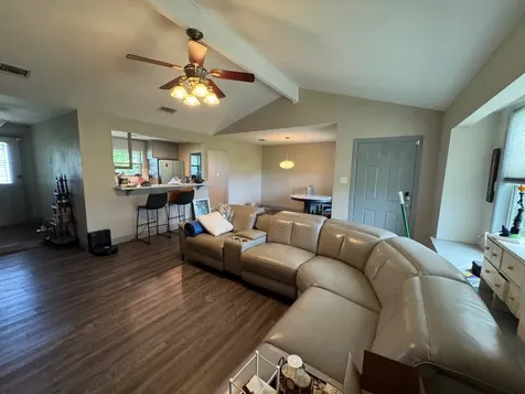 212 Golden Glow Street Victoria TX 77905