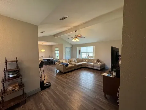 212 Golden Glow Street Victoria TX 77905