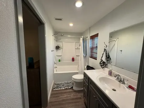 212 Golden Glow Street Victoria TX 77905