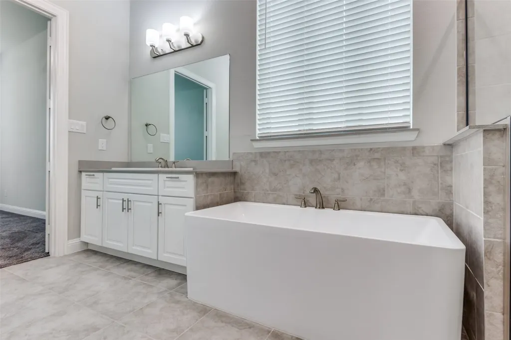 17620 Bottlebrush Drive Dallas TX 75252